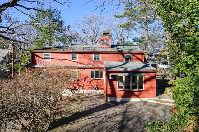 57 Columbine Rd, Milton, MA 02186