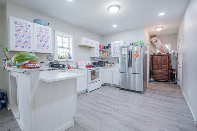 2112 E 18th Street, Chattanooga, TN 37404