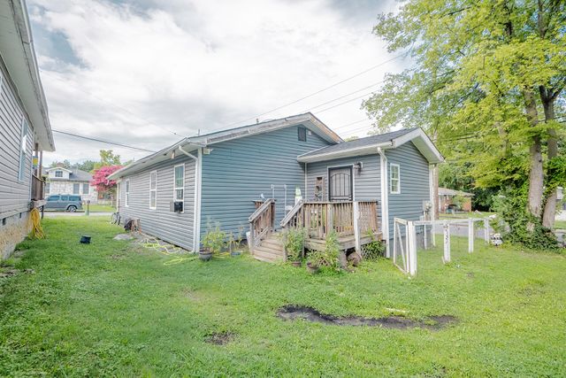 2112 E 18th Street, Chattanooga, TN 37404