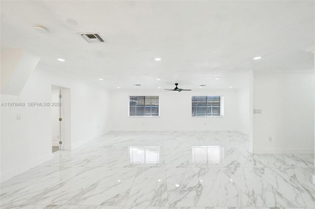 4861 NW 5th St, Plantation, FL 33317