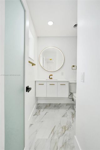 4861 NW 5th St, Plantation, FL 33317