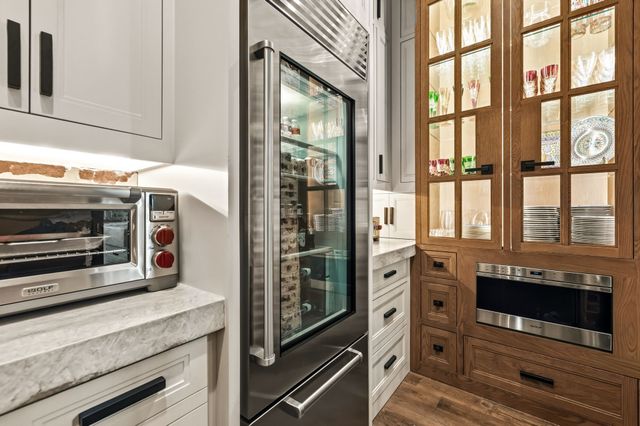 5107 Stanford Avenue, Dallas, TX 75209