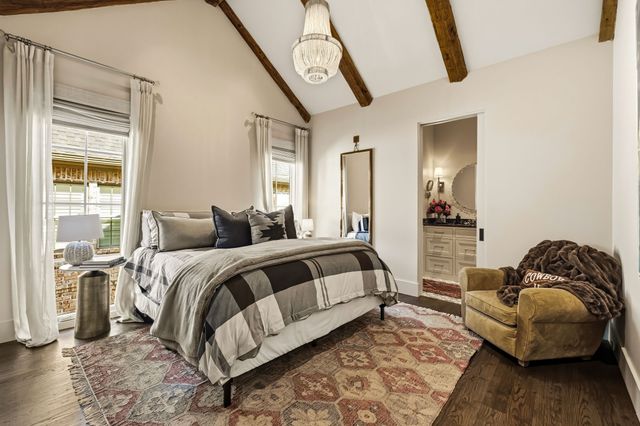 5107 Stanford Avenue, Dallas, TX 75209