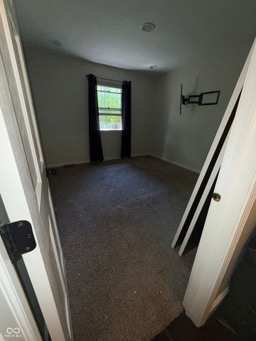 10676 Oakwood Court, Carmel, IN 46033