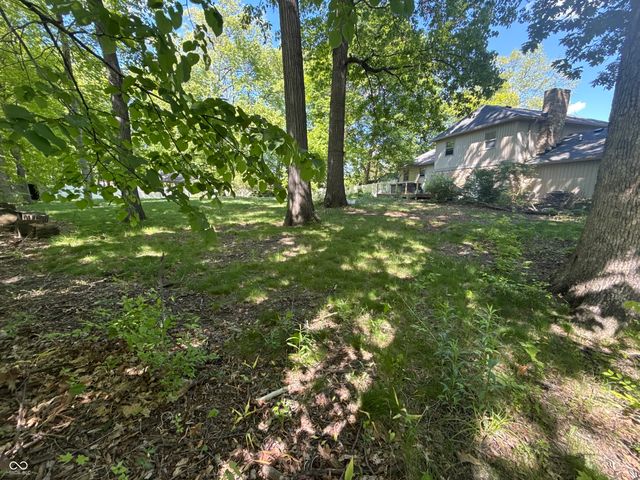 10676 Oakwood Court, Carmel, IN 46033