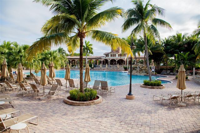 12334 NW 80th Place, Parkland, FL 33076