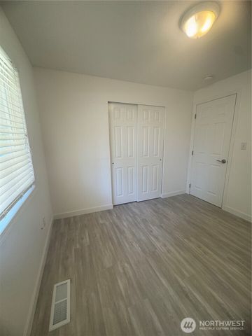 23341 SE 266th Street, Maple Valley, WA 98038