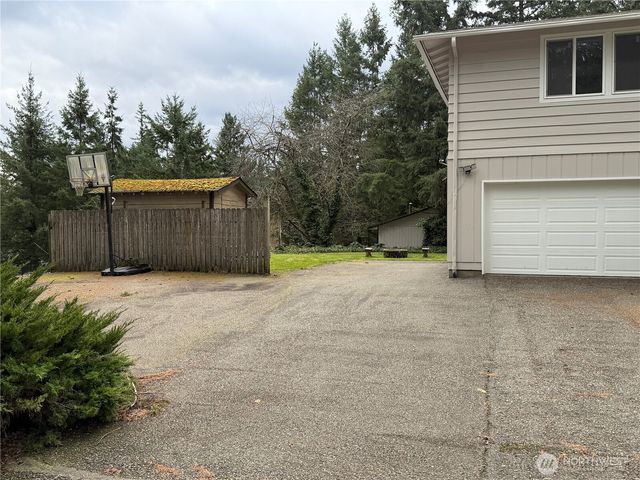 23341 SE 266th Street, Maple Valley, WA 98038