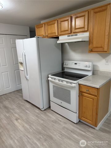 23341 SE 266th Street, Maple Valley, WA 98038