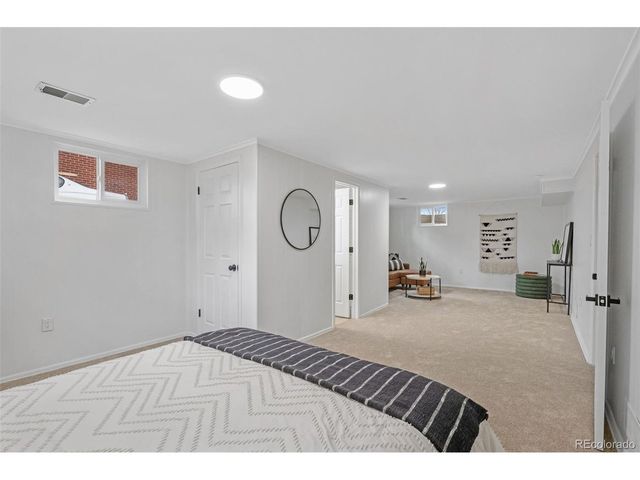 1020 S Vance St, Lakewood, CO 80226