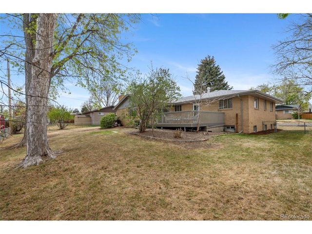 1020 S Vance St, Lakewood, CO 80226