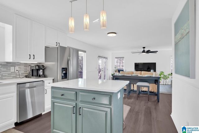 1002 LONG LEAF TRAIL, Warrior, AL 35180