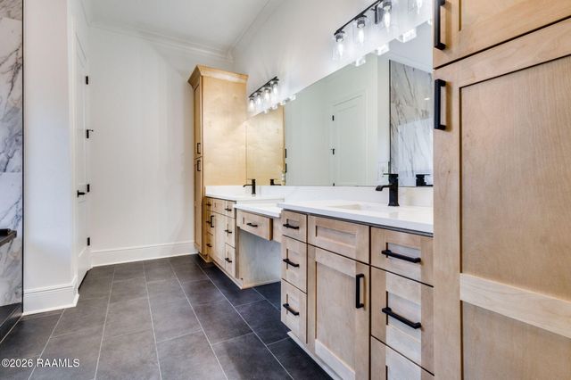 141 Rue De Hunter, Opelousas, LA 70570