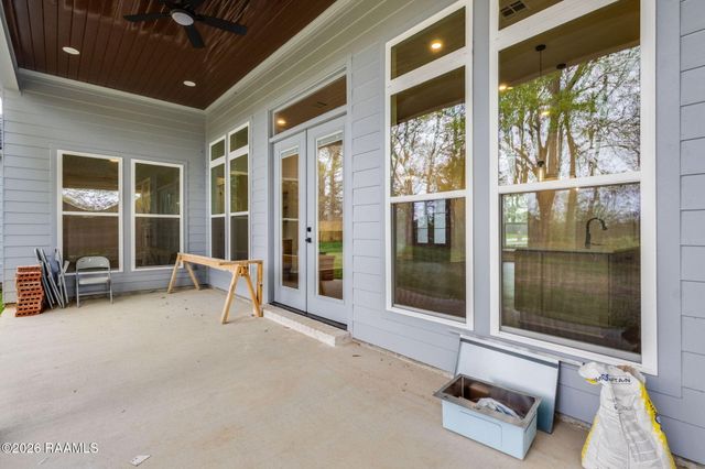 141 Rue De Hunter, Opelousas, LA 70570