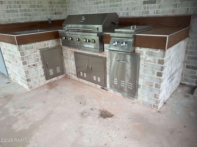 141 Rue De Hunter, Opelousas, LA 70570