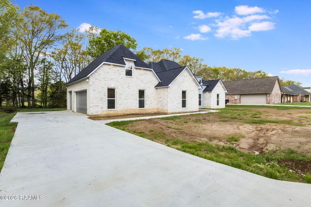 141 Rue De Hunter, Opelousas, LA 70570