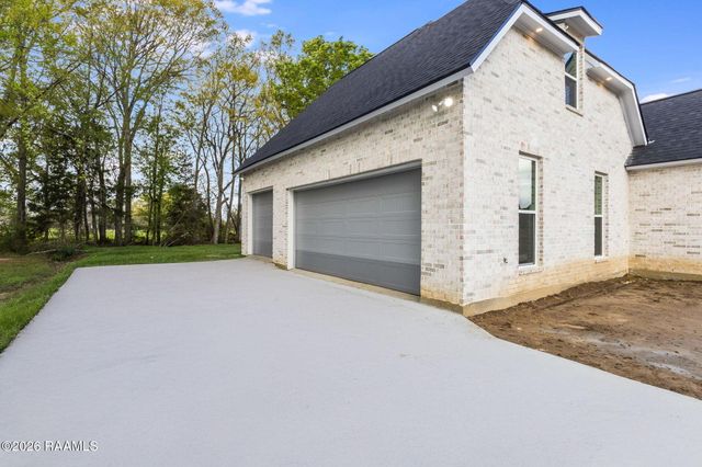 141 Rue De Hunter, Opelousas, LA 70570