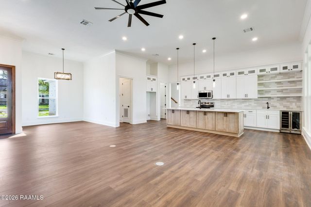 141 Rue De Hunter, Opelousas, LA 70570