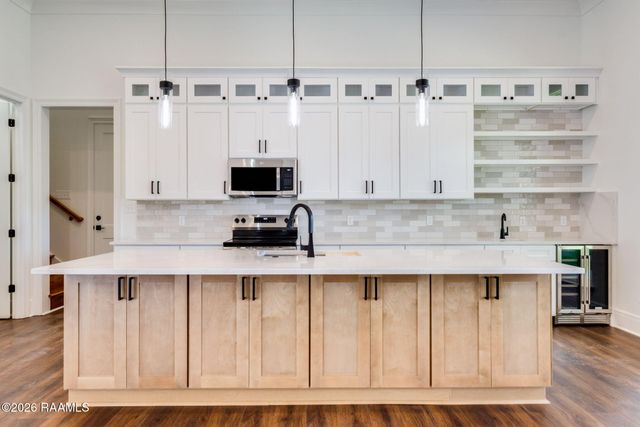 141 Rue De Hunter, Opelousas, LA 70570