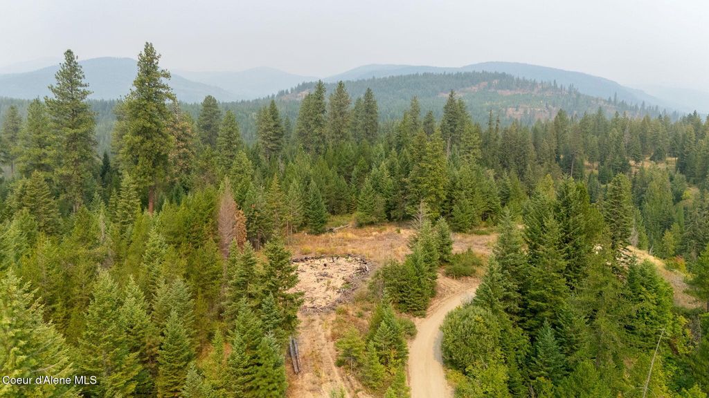 NKA Sandy Ridge Road, Naples, ID 83847 photo 1