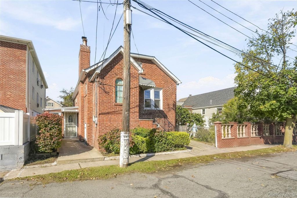 3081 Bevy Place, Bronx, NY 10465 — photo 2
