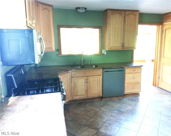4120 Burkey Road, Austintown, OH 44515
