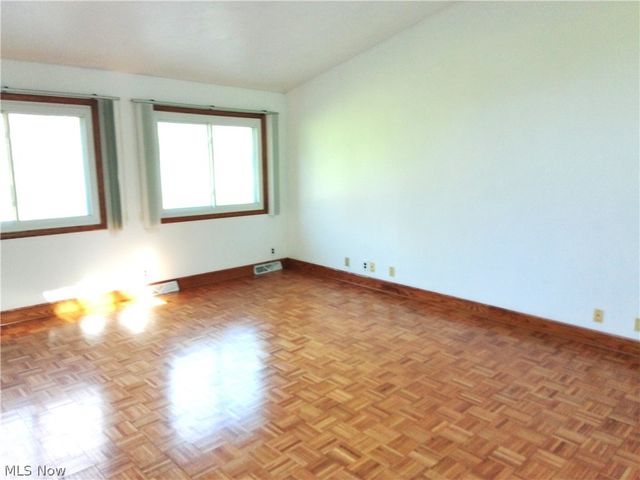 4120 Burkey Road, Austintown, OH 44515