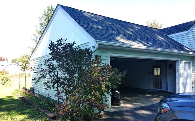 4120 Burkey Road, Austintown, OH 44515