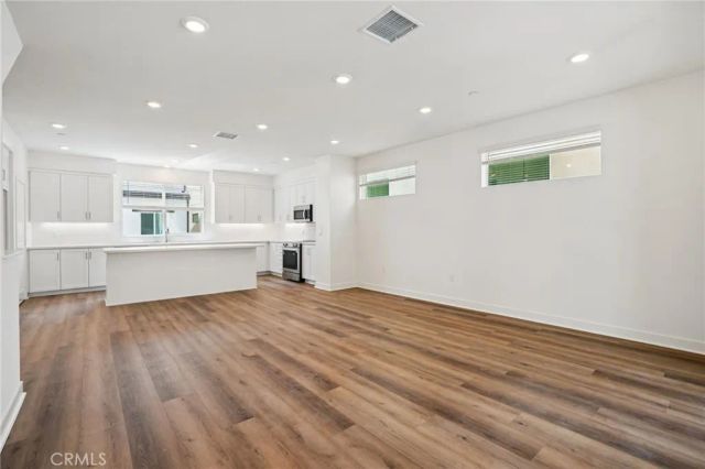 1687 Coral Sea Lane, San Pedro, CA 90731