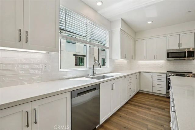 1687 Coral Sea Lane, San Pedro, CA 90731