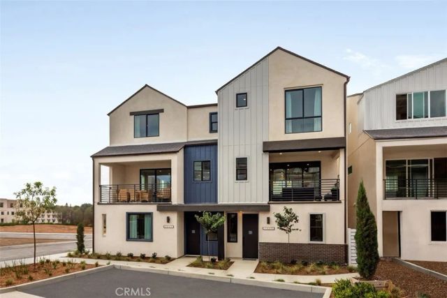 1687 Coral Sea Lane, San Pedro, CA 90731