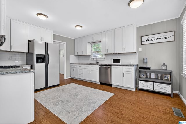 233 CALIENTE DRIVE, Hoover, AL 35226