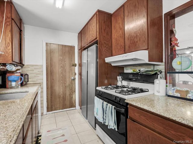 6507 181st Street, Fresh Meadows, NY 11365