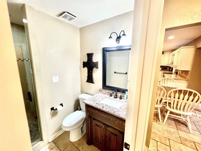 7812 Woodharbor Drive, Fort Worth, TX 76179