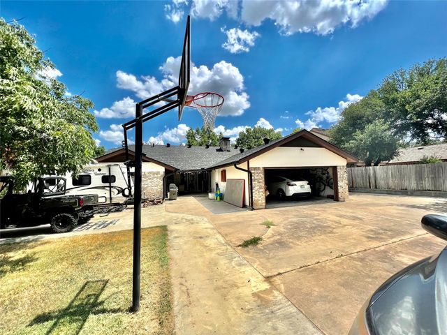 7812 Woodharbor Drive, Fort Worth, TX 76179