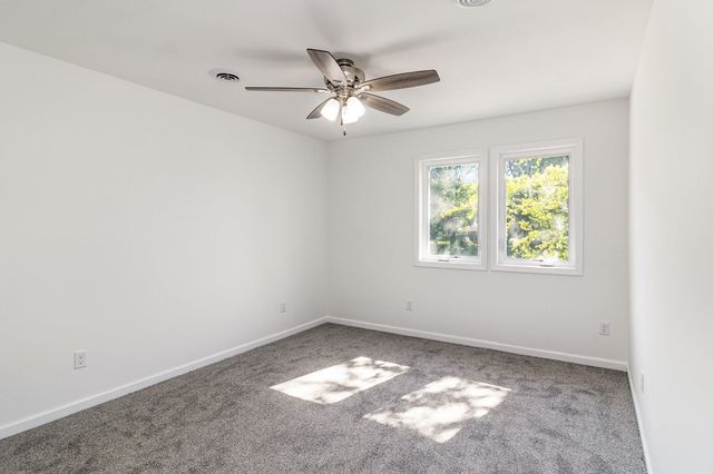 44 Vick Tree Lane, Hebron, IN 46341