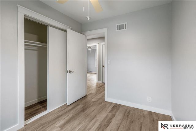 821 N 77th Street, Omaha, NE 68114