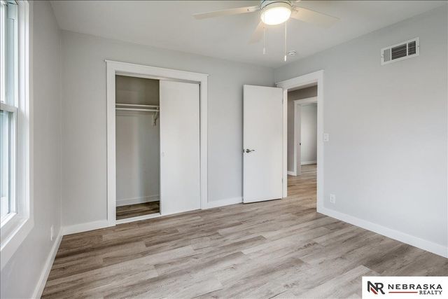 821 N 77th Street, Omaha, NE 68114