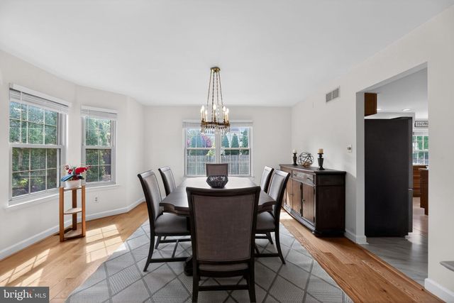 2203 DERBY DR, Cinnaminson, NJ 08077