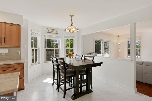2203 DERBY DR, Cinnaminson, NJ 08077