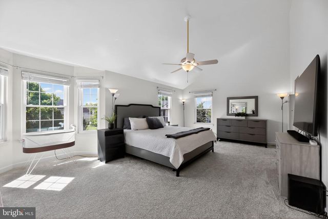 2203 DERBY DR, Cinnaminson, NJ 08077