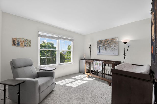 2203 DERBY DR, Cinnaminson, NJ 08077