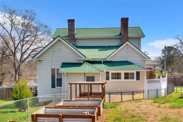 2 Anderson Street, Piedmont, SC 29673