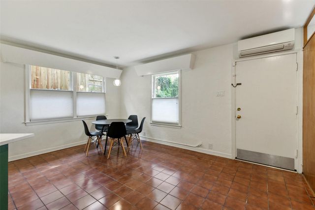 1511 Chelsea LN, Austin, TX 78704