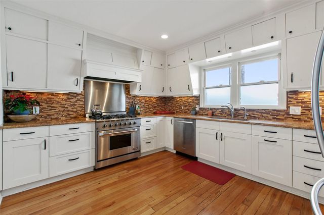 1511 Chelsea LN, Austin, TX 78704