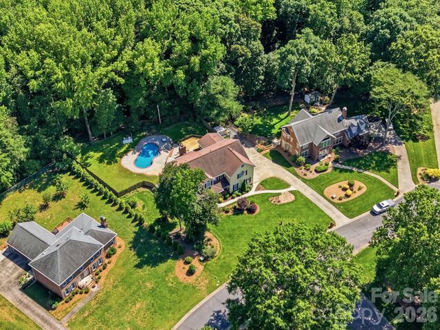 12816 Hidden Hills Lane, Mint Hill, NC 28227