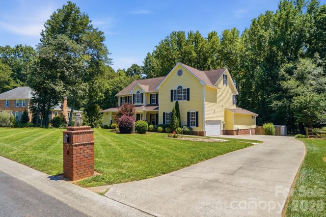 12816 Hidden Hills Lane, Mint Hill, NC 28227