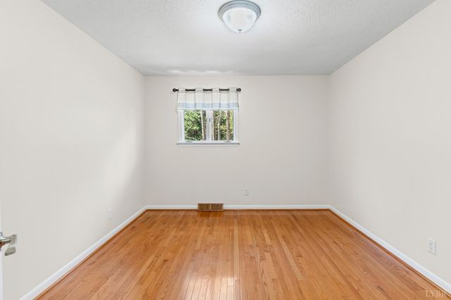 207 Merrywood Drive, Forest, VA 24551