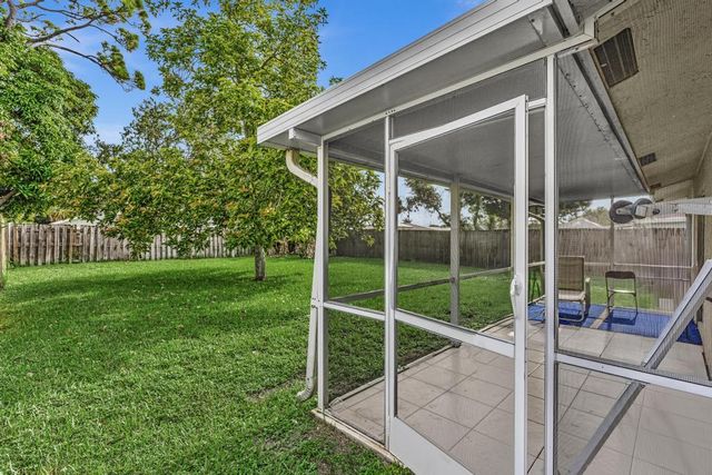 6811 2ND Street, Limestone Creek, Jupiter, FL 33458