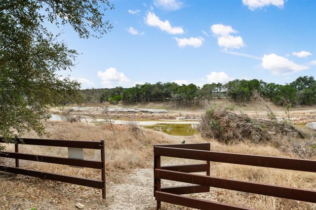 408 Ridge View DR, Georgetown, TX 78628